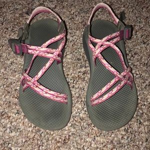 Chaco’s Size W8
